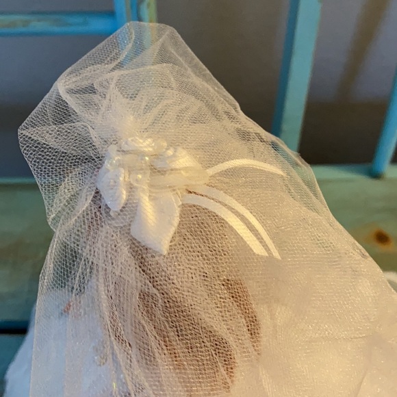 Vintage Barbie Wedding Day Collector’s Doll - Picture 8 of 15